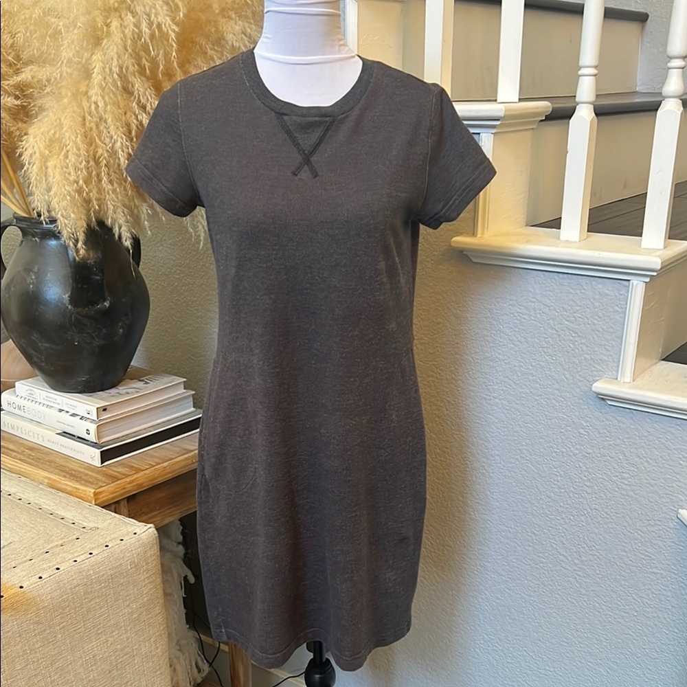 The North Face Gray Travel Casual Dress Size Small